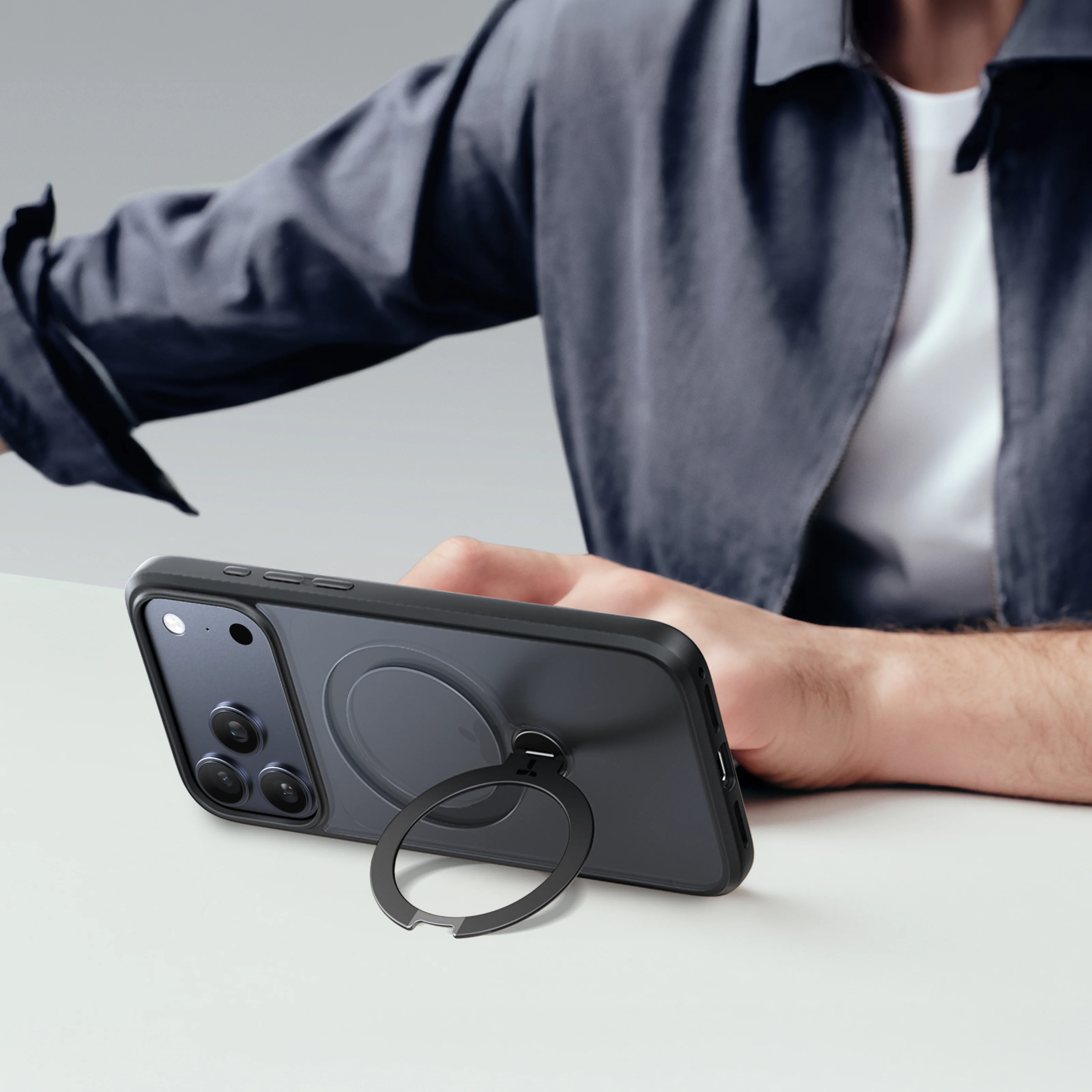 Ostand Q3 Spin for iPhone 17 Pro - Image 13